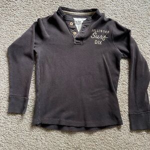 Hollister surf division size small long sleeve Henley style